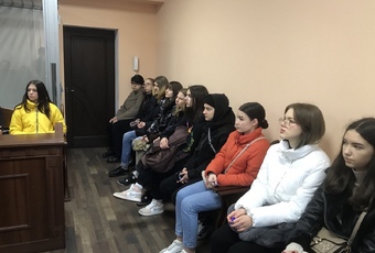 Виїзне практичне заняття студентів  в  Деснянському  районному суді   м.Києва