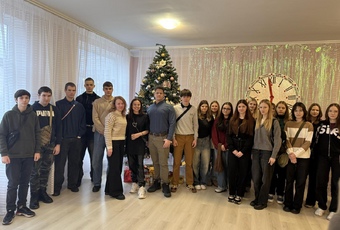 Студенти другого курсу коледжу відвідали школу «Престиж» задля зустрічі з психологинею Юлія Козачкова!