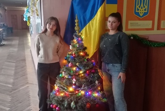 Студенти прикрасили коледж до святкування дня «СВЯТОГО МИКОЛАЯ»